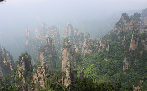 【瑞享湘西】長(zhǎng)沙、韶山、大峽谷、天門山*玻璃棧道、張家界國(guó)家森林公園、 鳳凰、網(wǎng)紅芙蓉鎮(zhèn)、雙飛 6 日